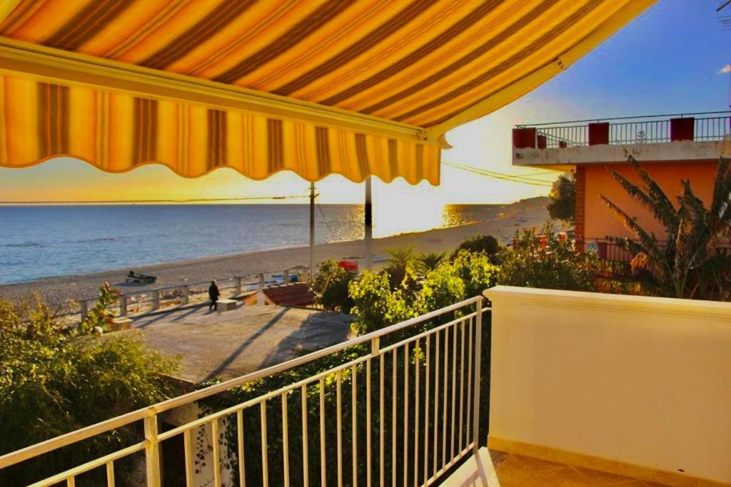 Villa Tripepi Bova Marina Exterior foto